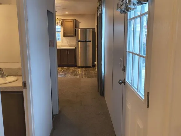 Wayside MHC, 3447 S Park Ave #6, Buffalo, NY 14219