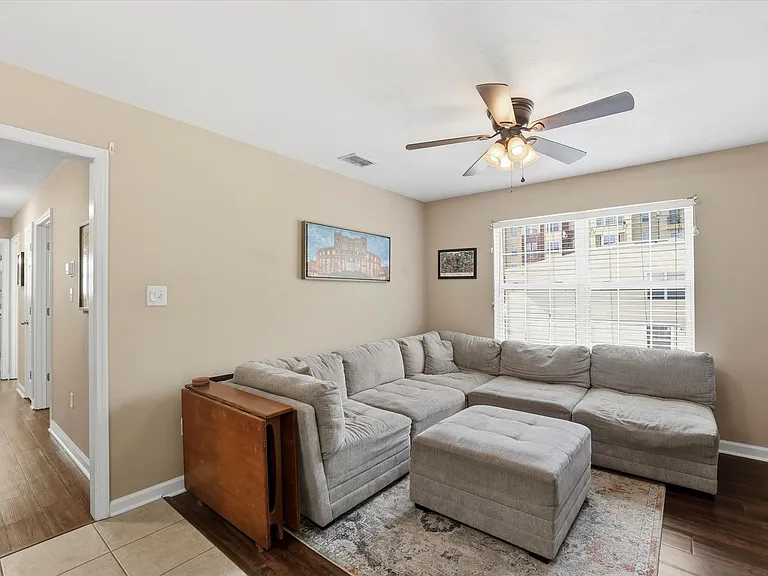 990 W Brevard St — Photo 35