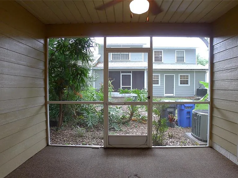 608 Lynchburg Dr — Photo 9