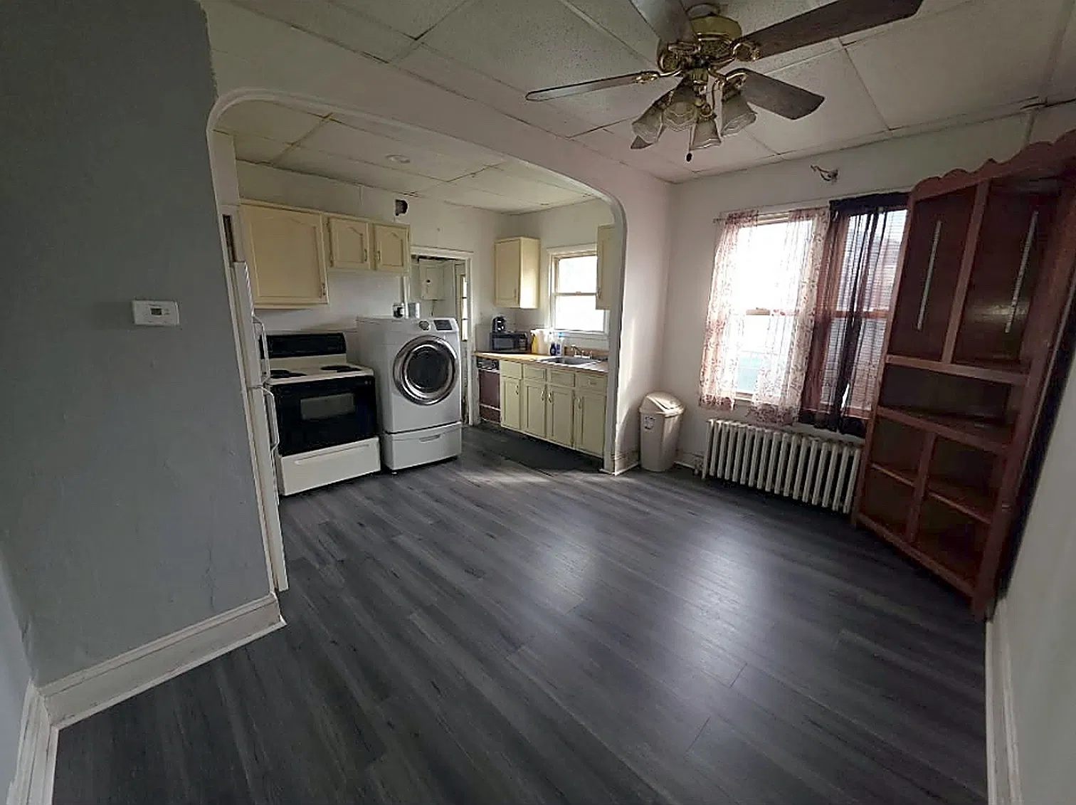2 bed, 960 sqft, $850 — Photo 2