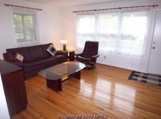 11209 Landy Ct, Kensington, MD 20895
