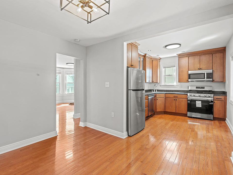 Dining room/Kitchen