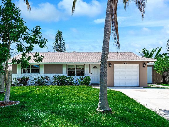 3rd image of 3562 Quentin Avenue