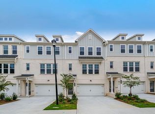 3192 Eastham Run Dr, Dacula, GA 30019