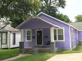 1105 E 25th St, Houston, TX 77009