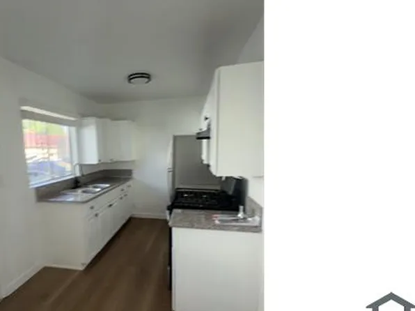 8645 S Figueroa St APT 2, Los Angeles, CA 90044