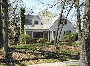 6112 213th St, Bayside, NY 11364