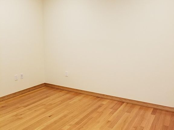 5th image of 930 E 78th St Floor 2