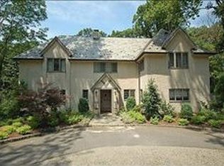 53 Hawthorne Rd, Essex Fells, NJ 07021