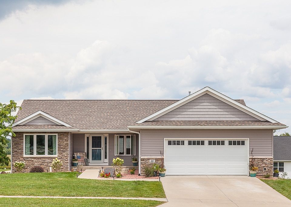 410 Camden St, North Liberty