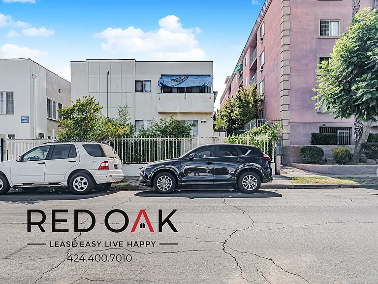 1333 N Kingsley Dr #10 — Photo 18