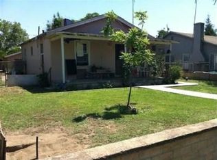 916 E 5th St, Madera, CA 93638