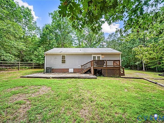 2nd image of 8950 Piney Branch Ln