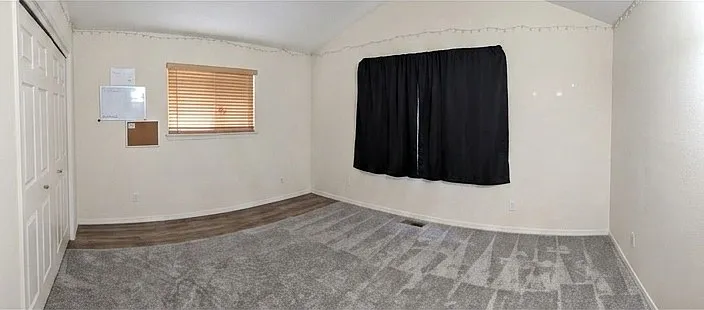 701 Budd Ct — Photo 1