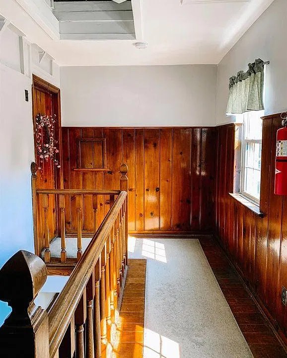 Second floor hallway