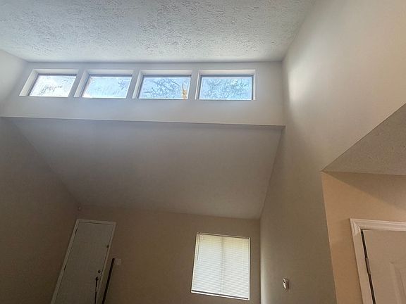 4th image of 183 Vaughn Rd #183