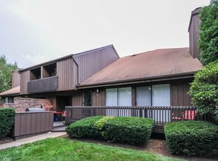 87 Kingsberry Dr, Somerset, NJ 08873