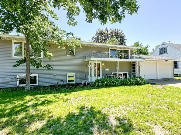 1138 26th Ave N, Saint Cloud, MN 56303