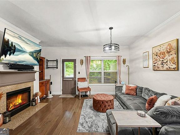 5th image of 3034 Lauren Parc Rd #U-32