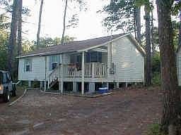 1st image of 15705 Hickory Dr
