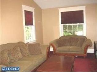 39 Ardmore Ave, Runnemede, NJ 08078