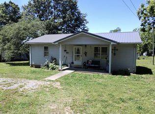 110 Mounds St, Arlington, KY 42021