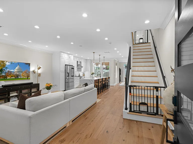4019 Illinois Ave NW #2 — Photo 3
