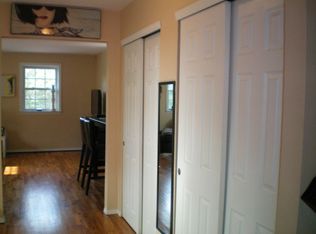 800 Sunrise Hwy APT 2W, West Babylon, NY 11704
