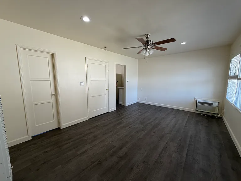 417 E Palm Ave #419-1/2 — Photo 8