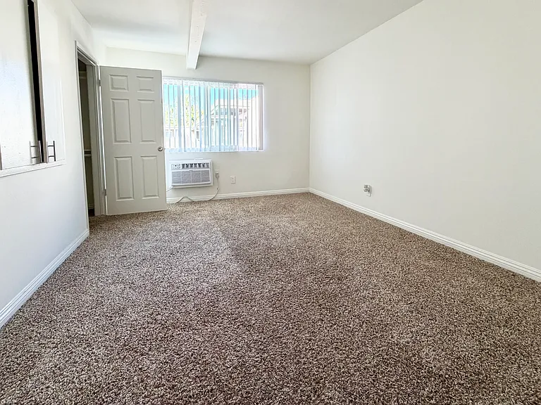 The Cliffs Apartments — Photo 11