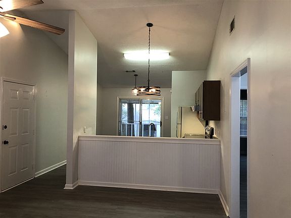 2nd image of 337 Somerset Dr