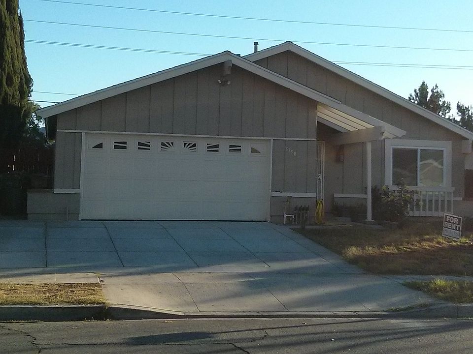 2nd image of 3350 E Hilldale Ave