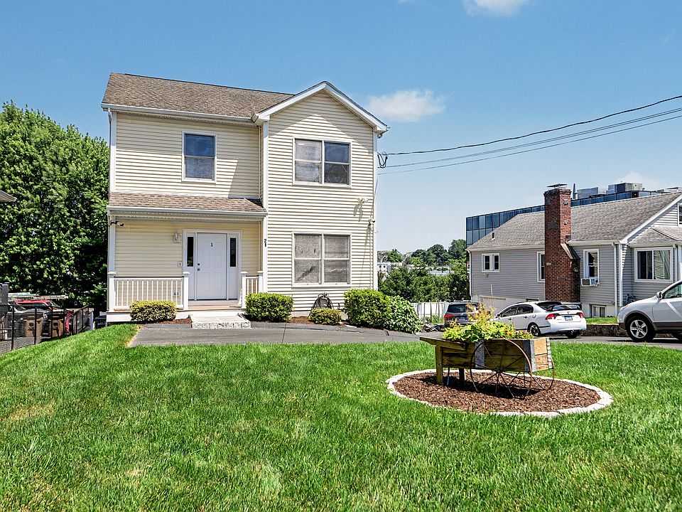 1st image of 21 Whitmore Ln #1