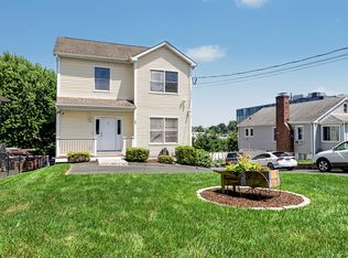 21 Whitmore Ln #1, Stamford, CT 06902