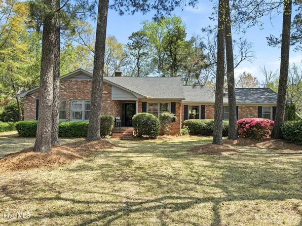 302 Suffolk Lane, Wilmington, NC 28409
