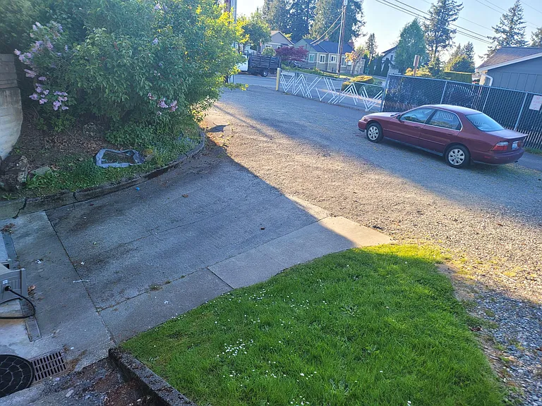 428 N Laventure Rd — Photo 20