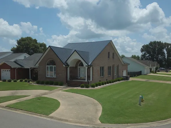 719 Nelson St #1504, Union City, TN 38261