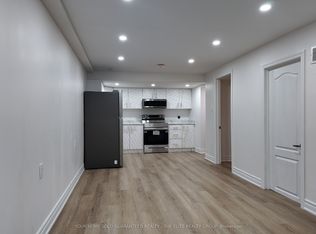 43 Royal Palm Dr, Brampton, ON L6Z 1P1