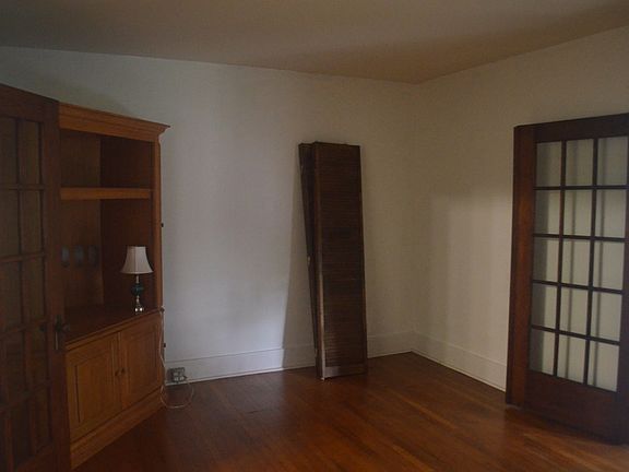 5th image of 5506 Bartlett St #5506