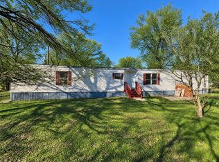 2010 Spring Ct, Azle, TX 76020