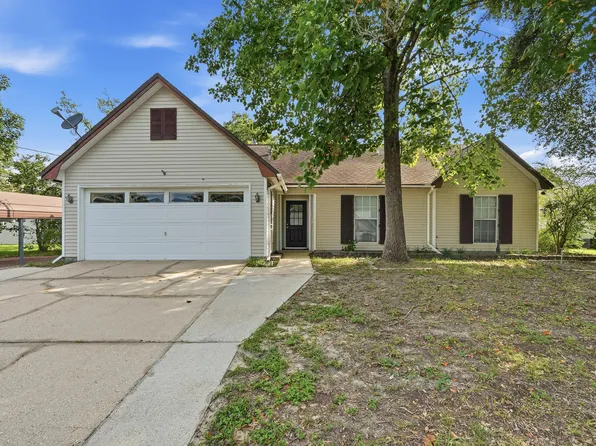 104 Hollow Cv, Crestview, FL 32539
