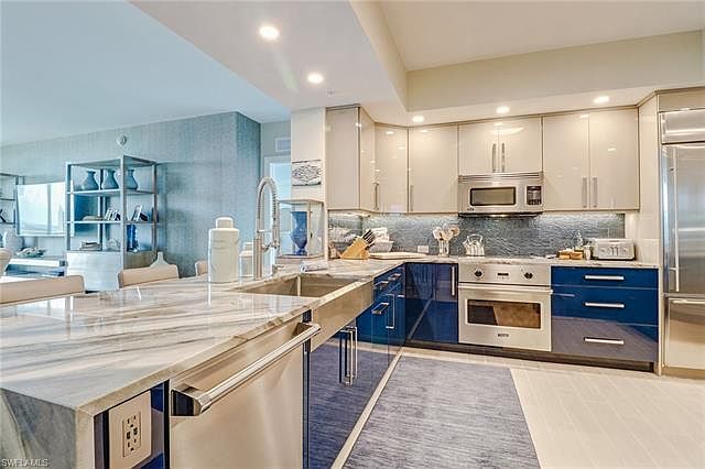 Home For Sale In Oasis