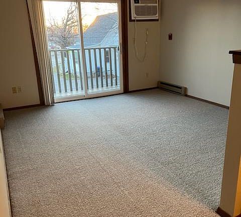 4th image of 129 Washington Ave APT 1