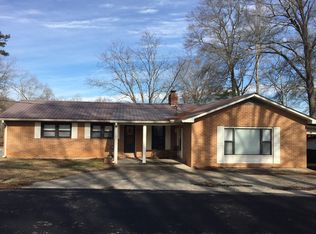 332 Blue Springs Cir, Ten Mile, TN 37880