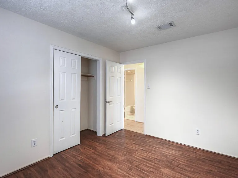 1226 Berrystone Trl — Photo 25