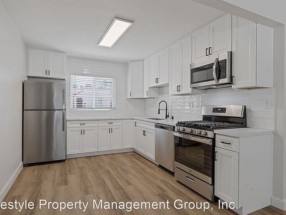 4th image of 4802 Orchard Ave #13