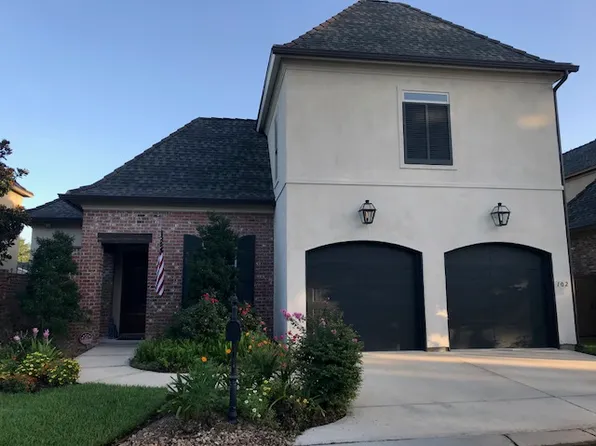 102 King Ranch Dr, Lafayette, LA 70508