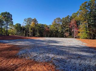 5340 Rainbow Lake Rd, Campobello, SC 29322