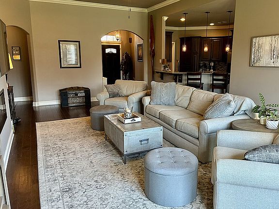 3rd image of 31 Kalli Cir