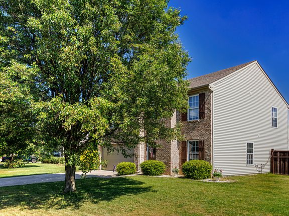 3rd image of 5713 Woodland Trace Blvd